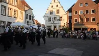 Einmarsch auf den Rheiner Markt