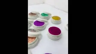 Matte glitter eyeshadows