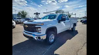 QCH240903 YLE 4WD Gas 8&rsquo;Monroe Service Body wRack