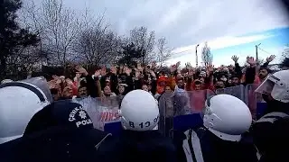 İşten &ccedil;ıkarılan Migros iş&ccedil;ilerinin eylemine polis m&uuml;dahale etti: '100'den fazla g&ouml;zaltı'