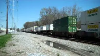 NS south,doublestack container train