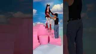 Drag queen walks up the stairs in dangerous heels 😅 *10 inches*