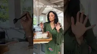 Royal Chicken Salad Review #chickensalad #queen #foodreview