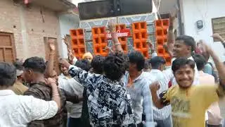 Walidpur mein tahlaka machate huye