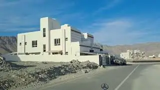 Hiking in Oman -Drive to Al Amerat Heights and Dam February 2023