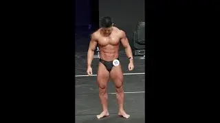 Muscle Stud Posing