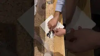How to wrap cutlery in paper napkins