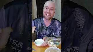 Рис с соевым соусом и куриная грудка. Соус из греческого йогурта. Муебанг Россия, еда на камеру. 