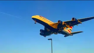 Planes Landing At London HEATHROW