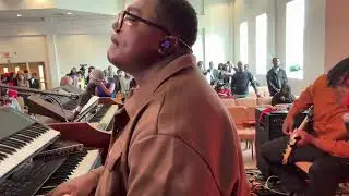 Psalms 23 ( I am not Alone) | Joel Sainvil