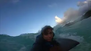 Body boarding big waves in Hawaii #shorts