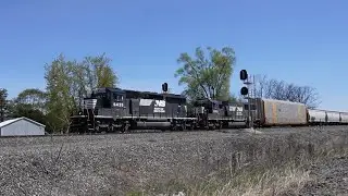 24 hours at Butler Indiana (50 trains)