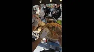 Delicious food live