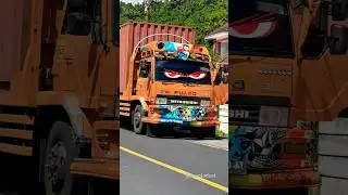 Respect 💯 #Shorts 🔥🔥 Mobil Truk Besar Mata Bersinar #truck #respect 🚙🚛🚑🚚🚒🛻