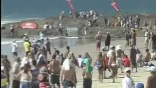 Dean Morrison wins the 2003 Quicksilver Pro