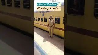 Sub Inspector of police checking train passenger//ap police//ap3inews//trendingvideos//viralvideos