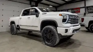 Chevrolet 2500HD High Country 2024 года с 4-дюймовым подъемником Cognito