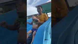 Muhhamad Alfarizi Lubis Berenang Sama Kakak, Mama nini, Fuang Adam Nenek | Bulan Oktober 2025