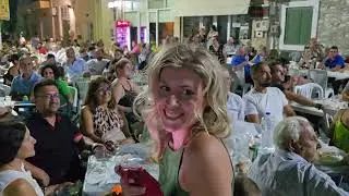ξεκίνημα για την ωραία  βραδιά με τον  Αντώνη Μαρτσάκη Στην Βιάννο  στην 1ηΓιορτή ελιάς