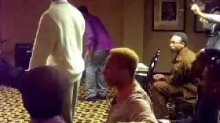 The Fellowship365 ( Presses in thru Praise) Praise Break!!