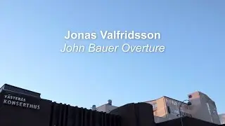 Jonas Valfridsson m&ouml;ter V&auml;ster&aring;s Sinfonietta under ledning av B. Tommy Andersson