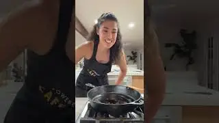 Just a latina in her Ina Garten era! 