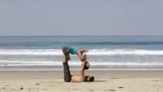 @MackenzieYoga & @FitFlexJuli Synchronized Yoga