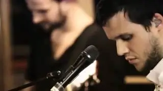 White Lies - 30 Century Man (cover) - On Track with SEAT