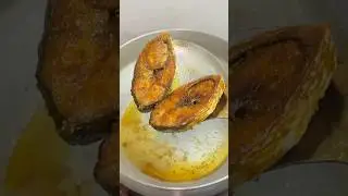 ইলিশ ভাজা #satisfying#satisfyingvideo#cooking#tending#recipe#youtubeshorts #ইলিশ