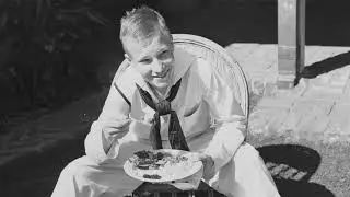 History Galley - Cherry Pie