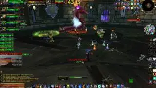 EDC 10 hero 1er boss vs Idem and friends