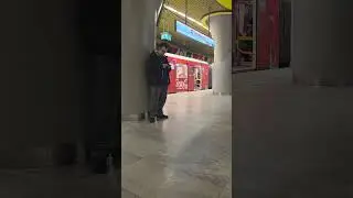 Warszawskie Metro Coca-Coli 2025. Linia M2. 11.12.2025.