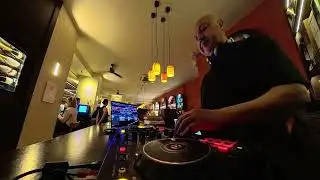 Kitchen & Cocktail Bar in Suadiye Istanbul📍Dance House Mix by Ata Emre 2026.01.23