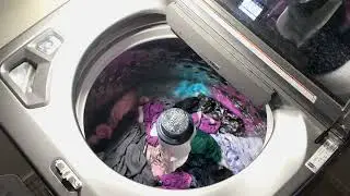 Whirlpool WTW6120HC3 - Washing some Clothes, a Towel, a Sheet, & a Comforter 10/20/2024