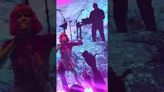 HALSEY NEGS the Crowd, 
