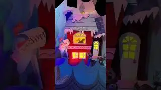 it&rsquo;s a small world with the holiday overlay is the prettiest Disneyland ride hands down🤍🎄🎊