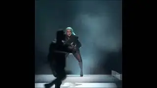 Stan twitter: lil kim dancing like a broken bird