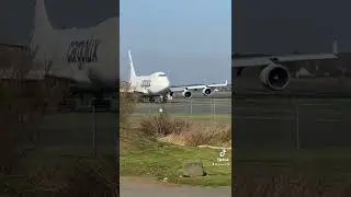 #747 #cargolux #airport