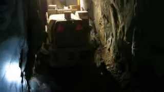 miniLoader&reg; L130E loaded in action - Peru