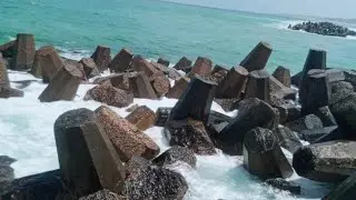 صيد البورى فى حواجز اكتوبر رغم سوء الأحوال الجوية