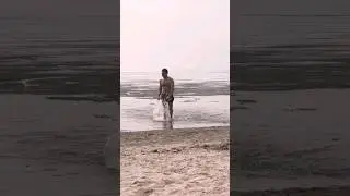 Закаляемся круглый год!💪 #зож #море #зима #aic #shortsclip #beach #blog #реки#тренды #shorts