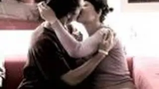 How To Make Public Displays Of Affection