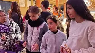 Photocall sobre Igualdad y Educaci&oacute;n en el IES Aricel.