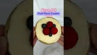 How to make Crumbl Patriotic Fruit Pizza Cookies...at home! 🫐 #crumblcookies