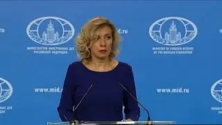 Moscow protests as US 'tears down' Russian flags