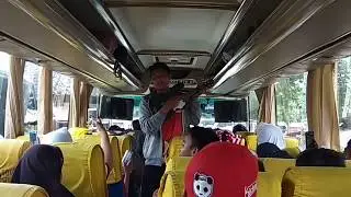 suara emas  Pengamen kocak😂dari Yogyakarta