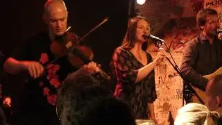 Garmarna - Vänner och fränder  live Kafé 44