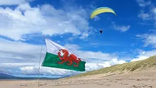 A fun afternoon soaring Harlech Dunes