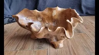 These Solid Teak Wood-Carved Bowls Are Timeless But Wholly Unique