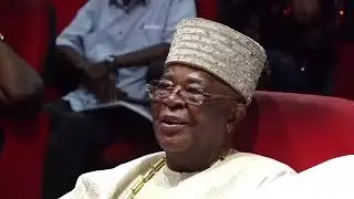 Alake Ile Egba ati igbimo Ayeye Ojobi Odun kankanlelaadorun Ojogbon Wole Soyinka bu ola fun olojo